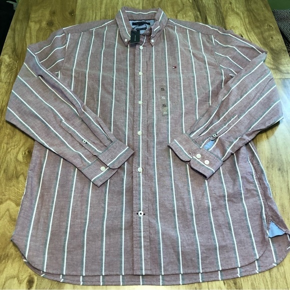 NWT $85 USD Tommy Hilfiger Red Purple Striped Long Sleeve Stretch Shirt Mens XL - Picture 1 of 9